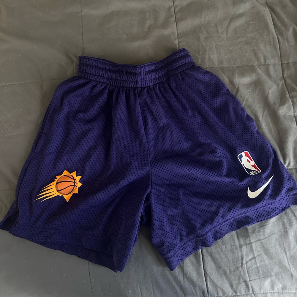 Phoenix Suns mesh Nike shorts